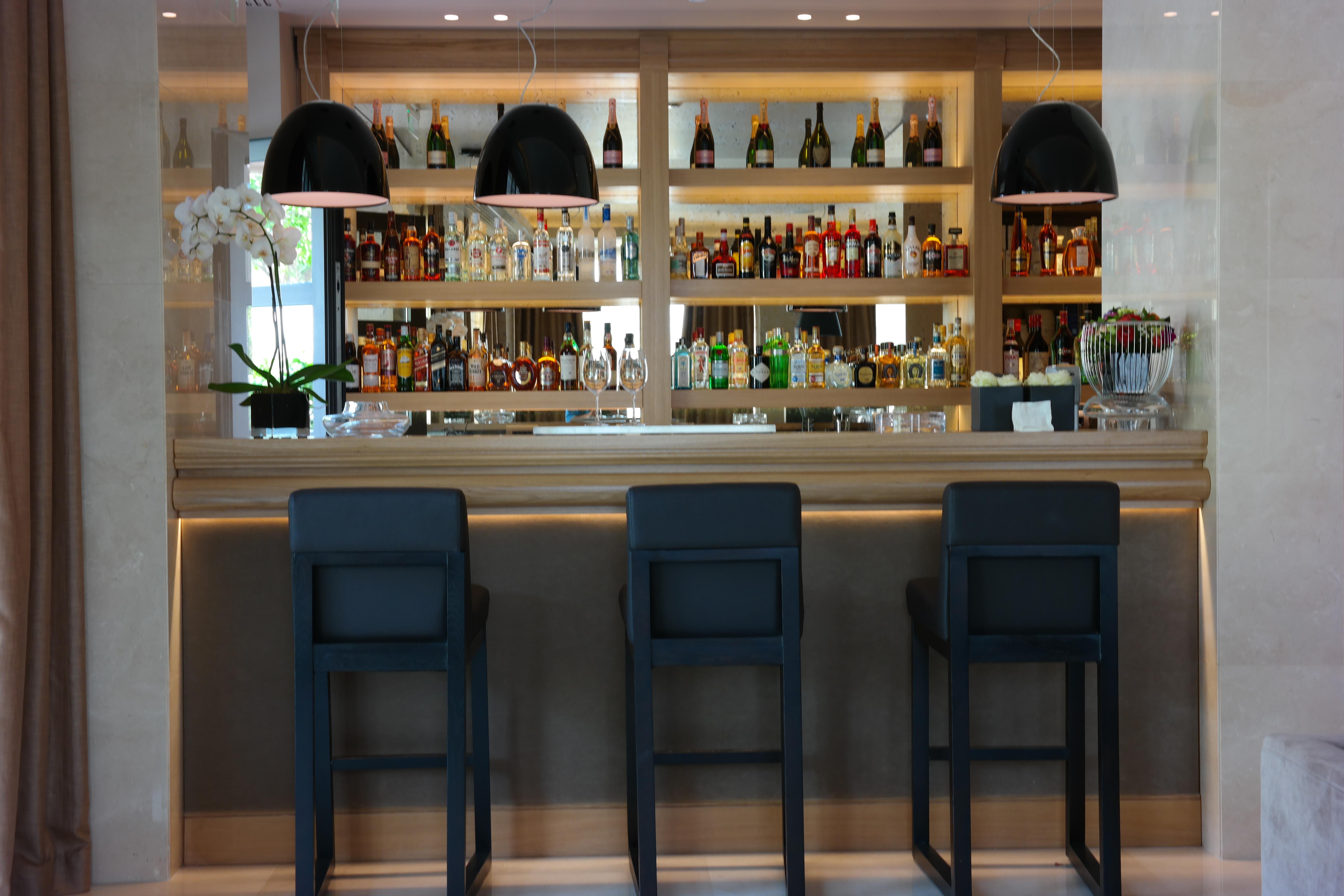 Somewhere Boutique Hotel Vouliagmeni Exterior photo